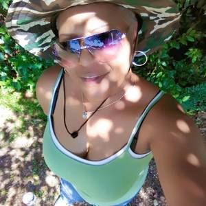 Meet your Posher, Vicki